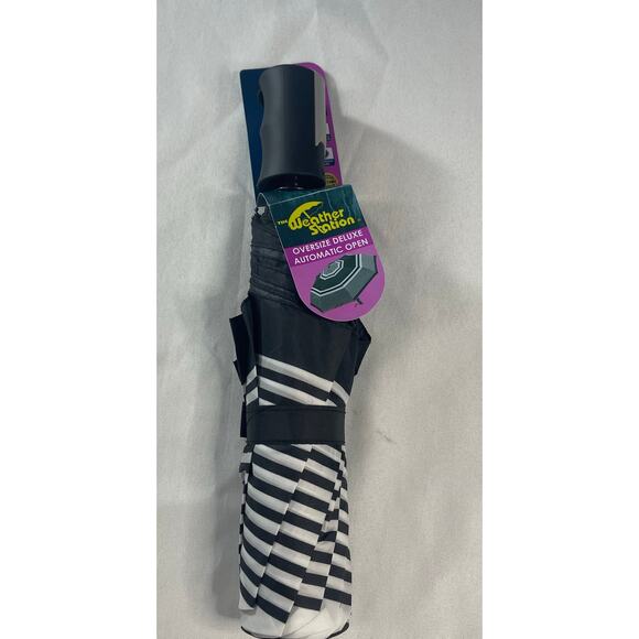 The Weather Station Oversized Deluxe 44" automatic open umbrella - Picture 1 of 4